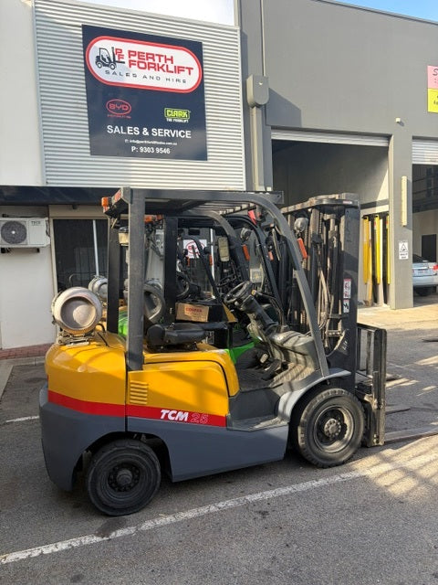 TCM 2.5 T  - LPG Forklift